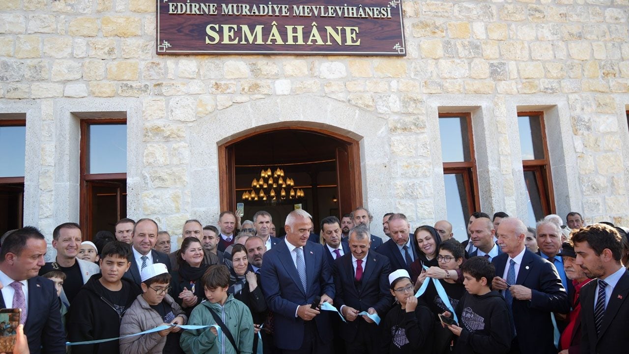 Foto - CHP enkazını bile satılıp yok etmişti! Muradiye Mevlevihanesi 101 yıl sonra kapılarını açtı