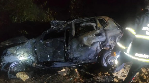 Foto - Erbaa’da otobüsle otomobilin çarpıştığı feci kaza