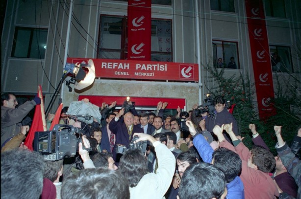  Erbakan Hoca vefatının 11’inci yılında anılıyor