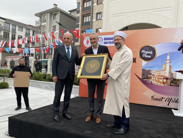 Foto - Erbaş: Türkiye'de 90 bin camimiz var dediğimizde Müslümanlar gururlanıyor