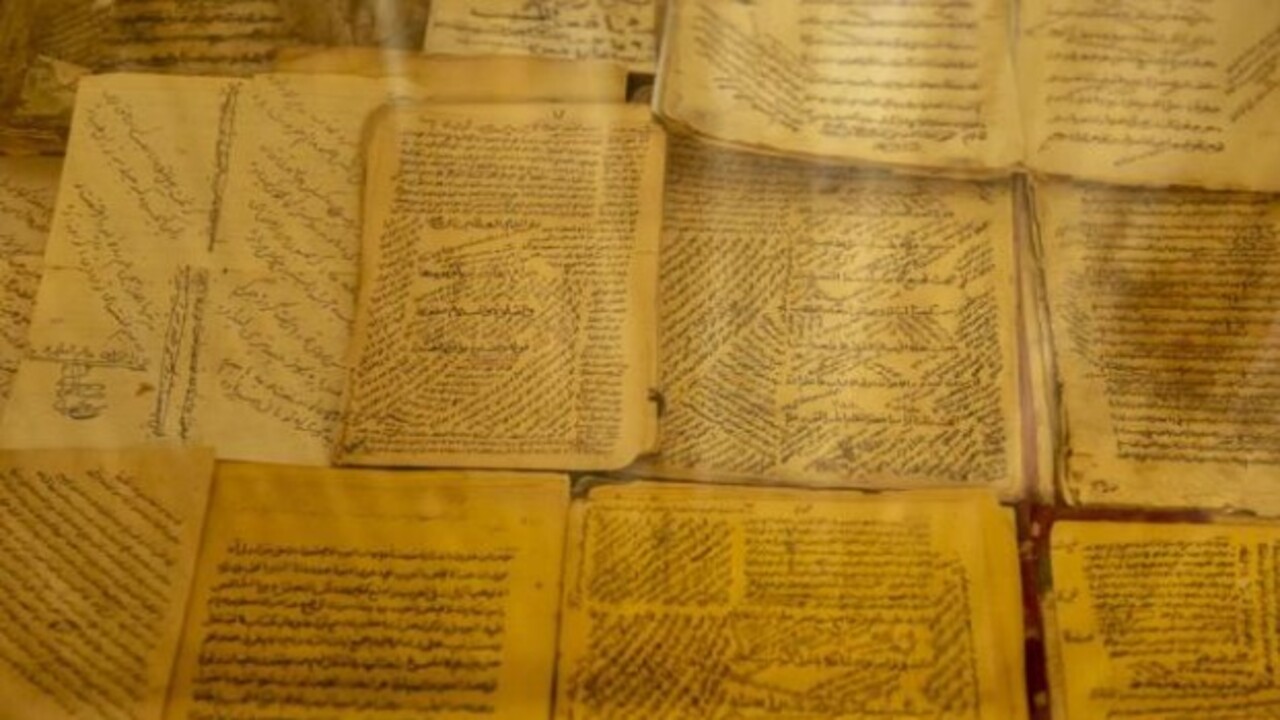 Foto - Erbil’deki tekkede muhafaza ediliyor! İşte 7 asırlık el yazması eserler