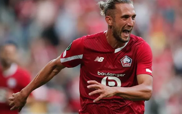 Foto - Erden Timur ile el sıkıştı, söz verdi! Milli yıldız için ilan ettiler: Önceden tahmin etmişlerdi… 