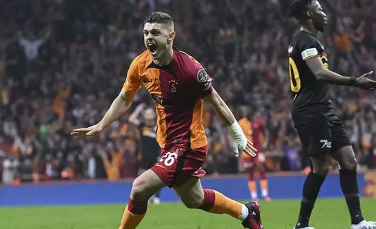 Foto - Erden Timur İngiltere'den eli boş gelmeyecek! Sürpriz iki isim...