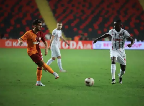 Foto - Erden Timur Nelsson ve Boey'den sonra yıldız oyuncuyu da istiyor! Galatasaray'da transfer harekatı başladı, işte son gelişmeler....