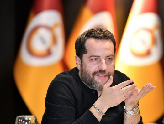 Erden Timur öyle bir transfer itirafında bulundu ki... Taraftarlar şaşkın!