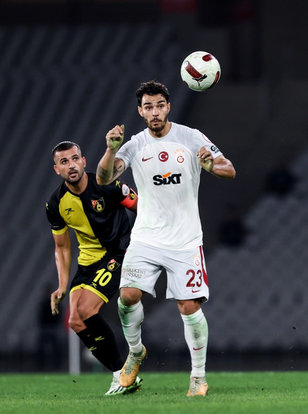 Foto - Erden Timur'dan flaş karar: Galatasaray şokta! Hataları nedeniyle verilmemişti... Rakipler daha iyisini yaptı