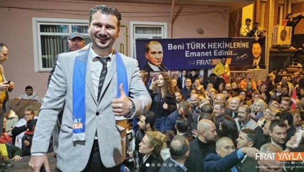 Foto - Erdoğan, "Ahmak, geri zekalı mısın" demişti! AK Partili başkan ağızları açık bıraktı