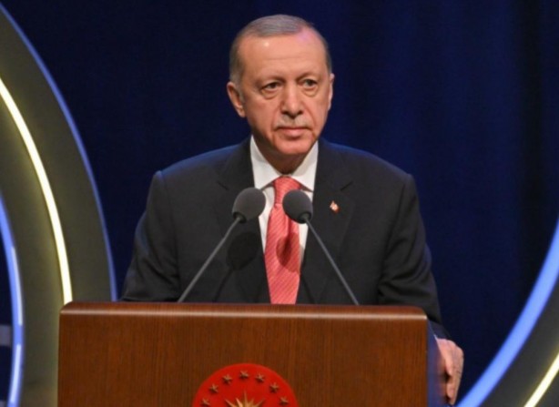 Foto - Erdoğan, "Ahmak, geri zekalı mısın" demişti! AK Partili başkan ağızları açık bıraktı