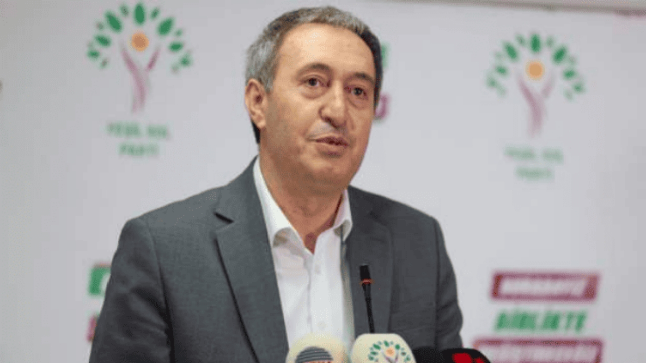 Foto - Erdoğan, "AK Parti, DEM, MHP birlikte yürüyeceğiz" demişti! DEM Parti’den, herkesi dumura uğratan "ittifak" açıklaması