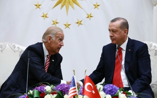 Foto - Erdoğan-Biden görüşmesindeki fotoğraflardaki detay
