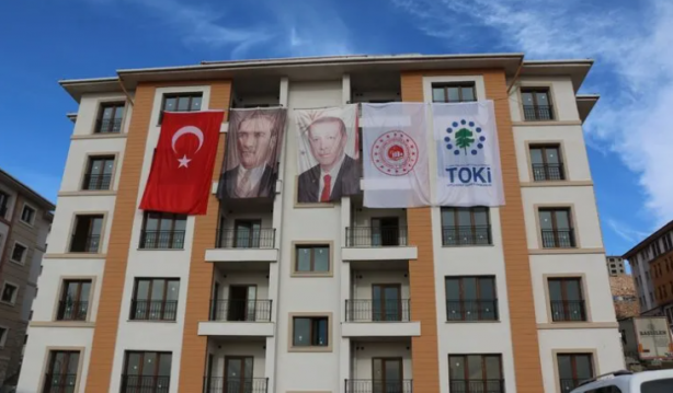 Foto - Erdoğan dediyse yapar! Depremin merkez üssü 1 yılda ayağa kalktı… Konutların teslimini Erdoğan yapacak