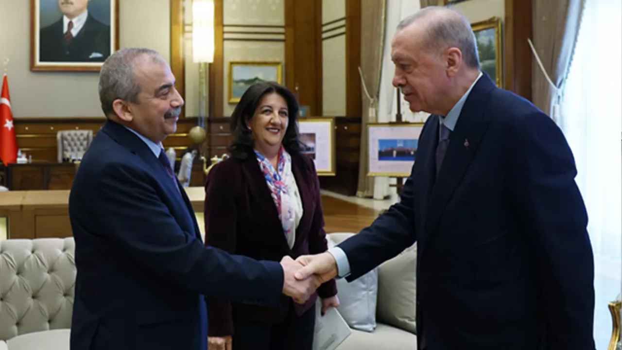 Foto - Erdoğan-DEM Parti buluşmasıyla ilgili herkes bunu merak ediyordu! Tüm Türkiye’nin beklediği açıklama az önce geldi