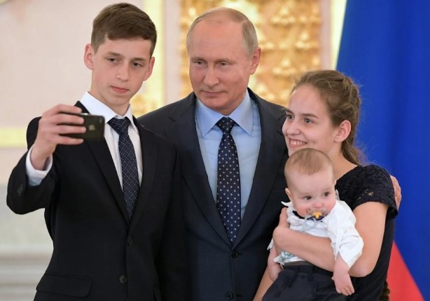 Foto - Erdoğan, 'En az 3 çocuk' diyordu… Putin’in sözleri dünya gündeminde!