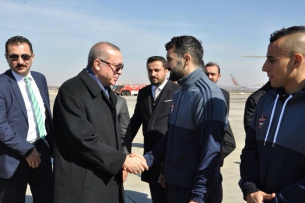 Foto - Erdoğan, futbolcunun hayalini gerçekleştirdi