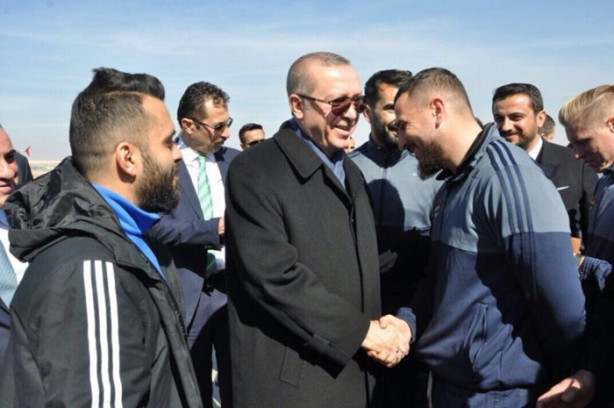 Foto - Erdoğan, futbolcunun hayalini gerçekleştirdi