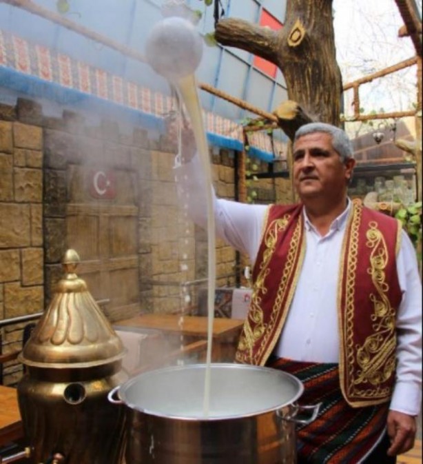 Foto - Erdoğan gazetecilere ikram etti, ünü Türkiye'ye yayıldı! Kilosu 1500 liradan satılıyor