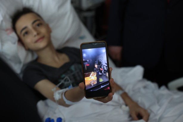 Foto - Erdoğan, Gazzeli hastaları hastanede ziyaret etti