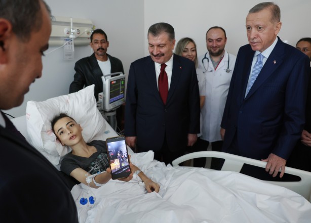 Foto - Erdoğan, Gazzeli hastaları hastanede ziyaret etti