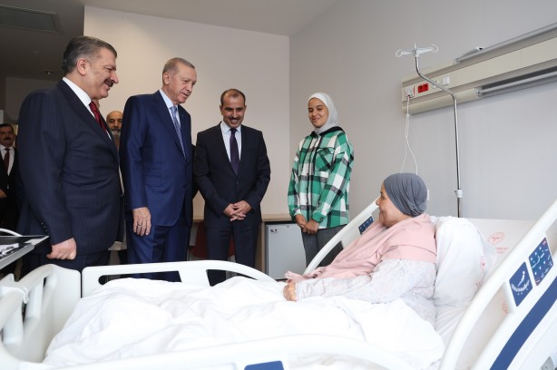 Foto - Erdoğan, Gazzeli hastaları hastanede ziyaret etti