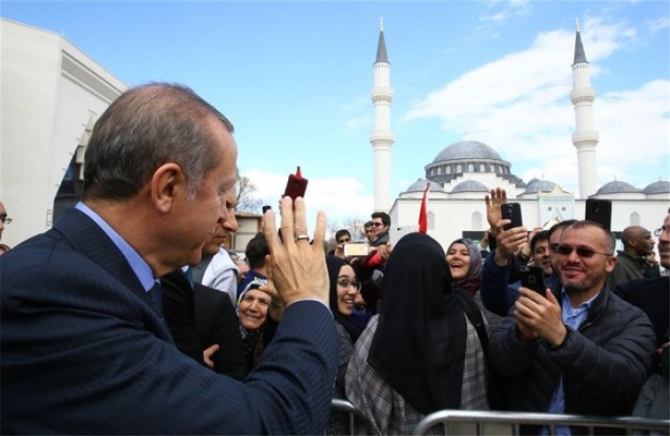 Foto - Erdoğan gözyaşlarını tutamadı