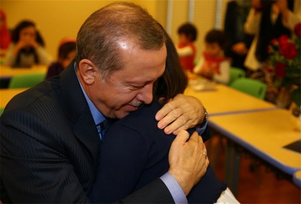 Foto - Erdoğan gözyaşlarını tutamadı