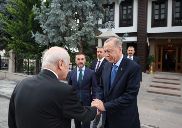 Foto - Erdoğan ile Bahçeli'nin görüşmesi sona erdi
