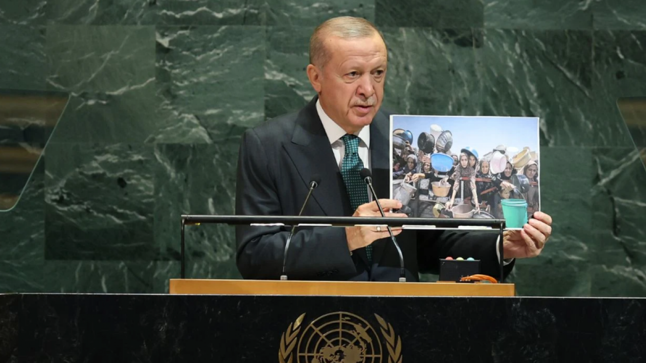 Foto - Erdoğan insanlığın vicdanı oldu