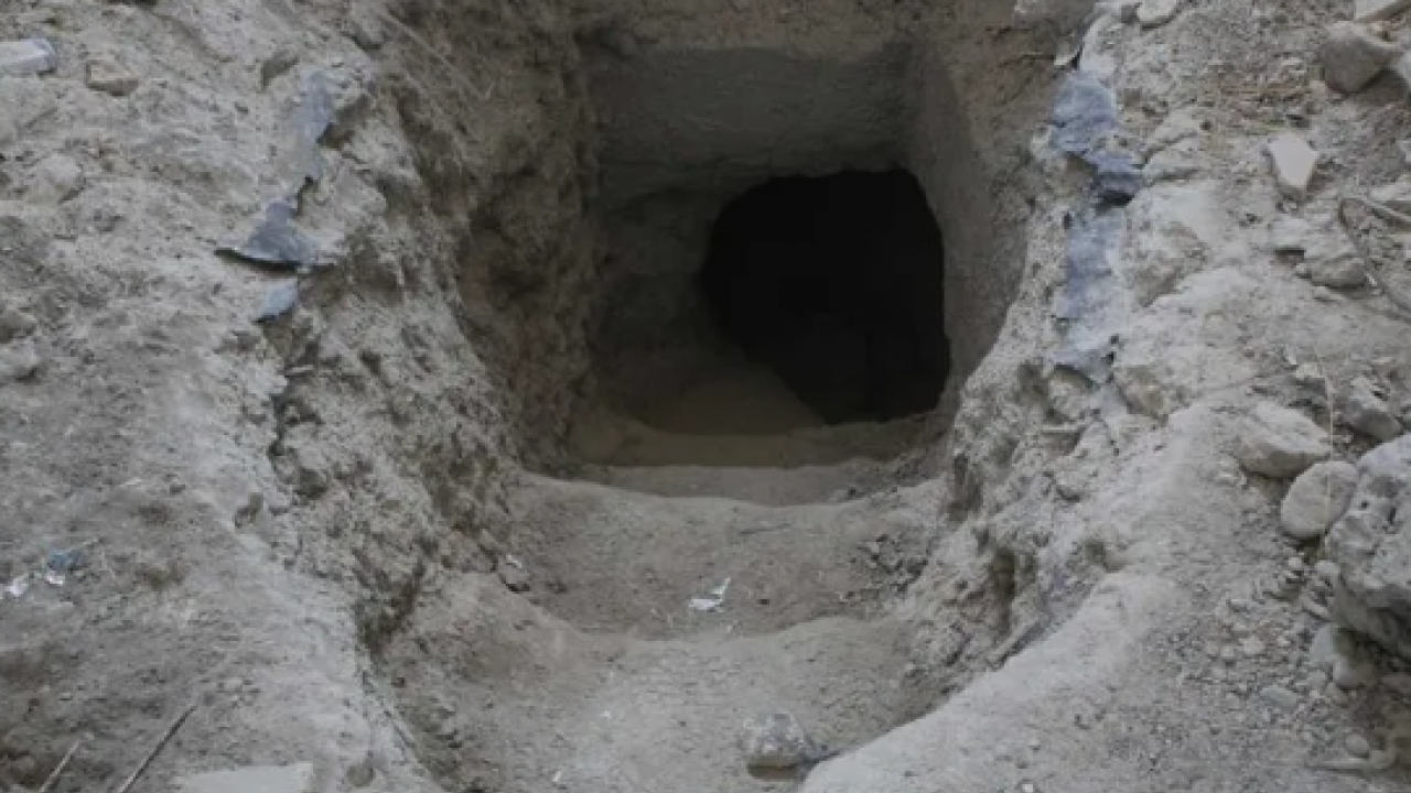 Foto - Erdoğan: ‘Kılıç kınından çıkarsa…’ demişti. YPG’yi operasyon korkusu sardı! Tünel kazmaya başladılar