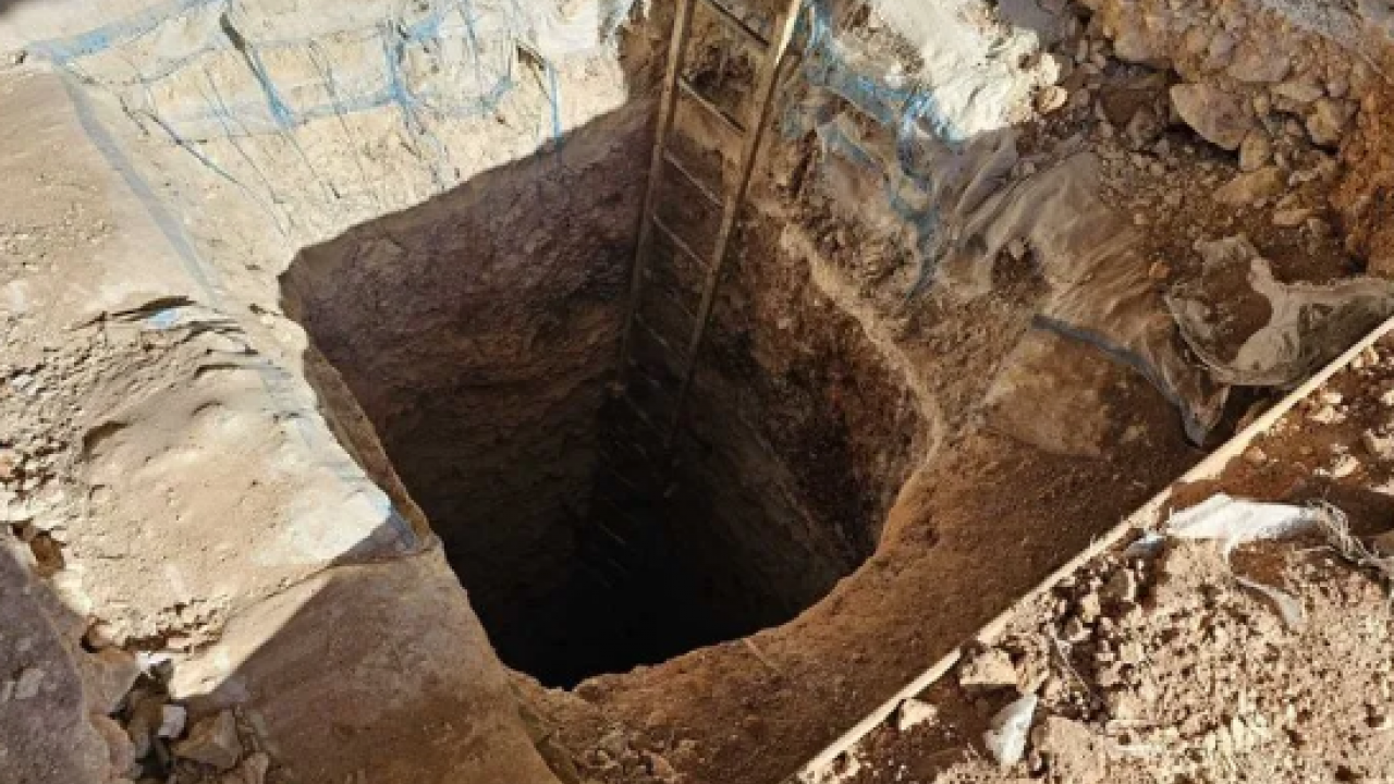 Foto - Erdoğan: ‘Kılıç kınından çıkarsa…’ demişti. YPG’yi operasyon korkusu sardı! Tünel kazmaya başladılar