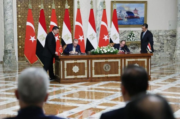 Foto - Erdoğan-Sisi zirvesi dünyada manşet: 'Yeni bir dönem' başlatan ziyaret dış basında böyle yankılandı