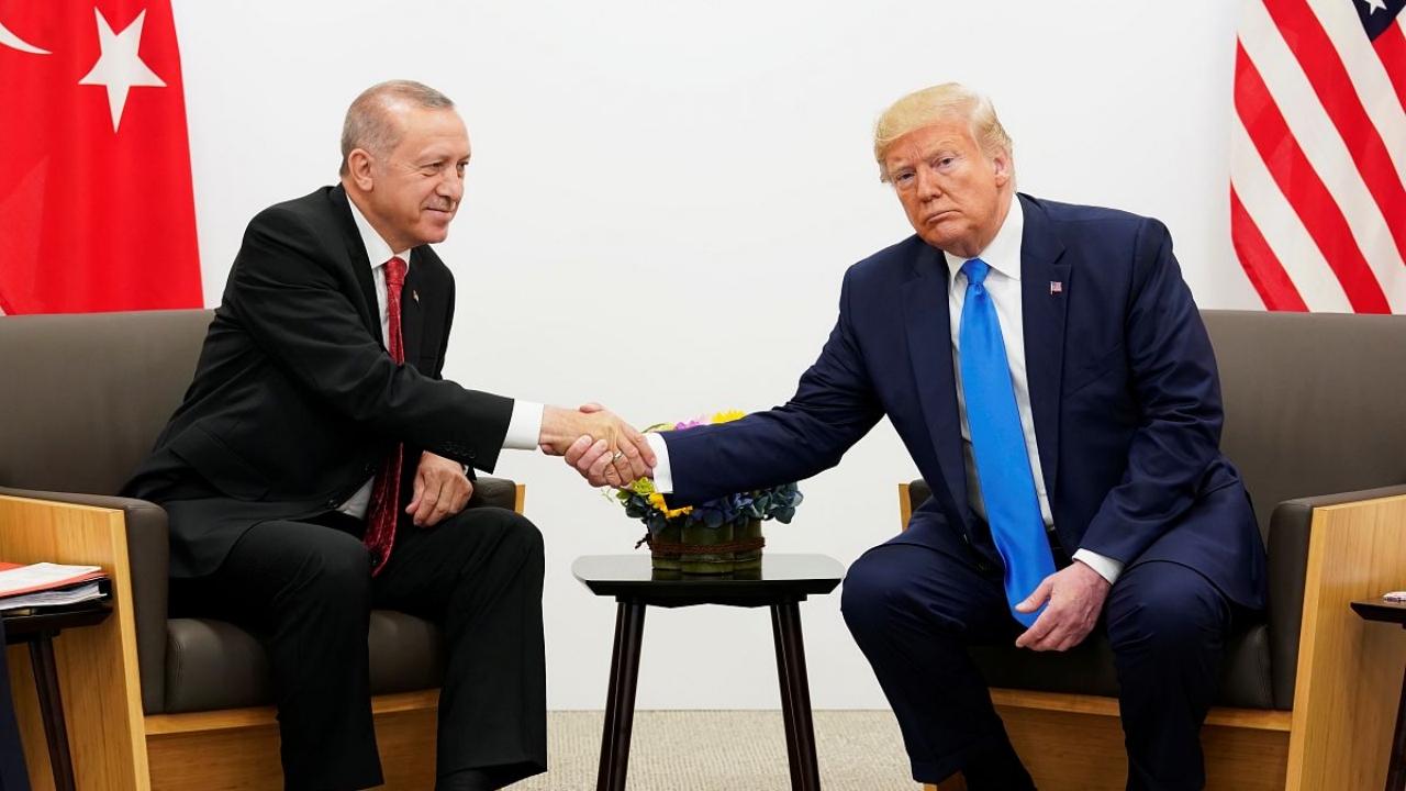 Foto - Erdoğan-Trump zirvesi, Yunanistan’ın uykularını kaçırıyor! Attıkları manşete bakın