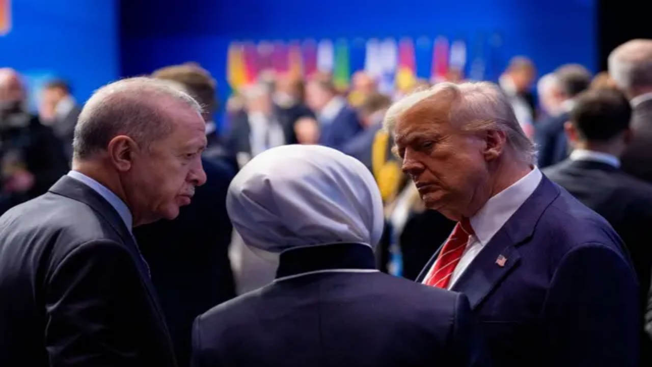 Foto - Erdoğan-Trump zirvesi, Yunanistan’ın uykularını kaçırıyor! Attıkları manşete bakın