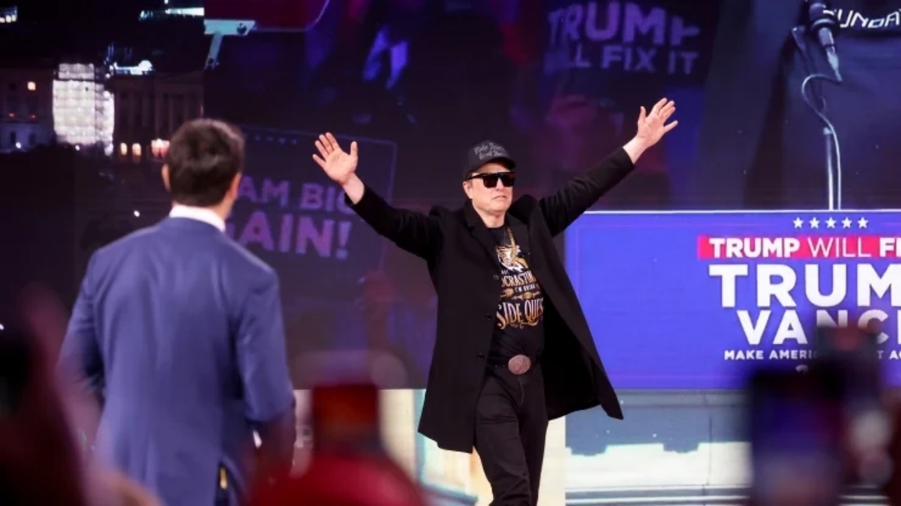 Foto - Erdoğan ve annesine ettirdiği o küfürler büyük tepki çekmişti! Elon Musk’tan beklenmedik hamle