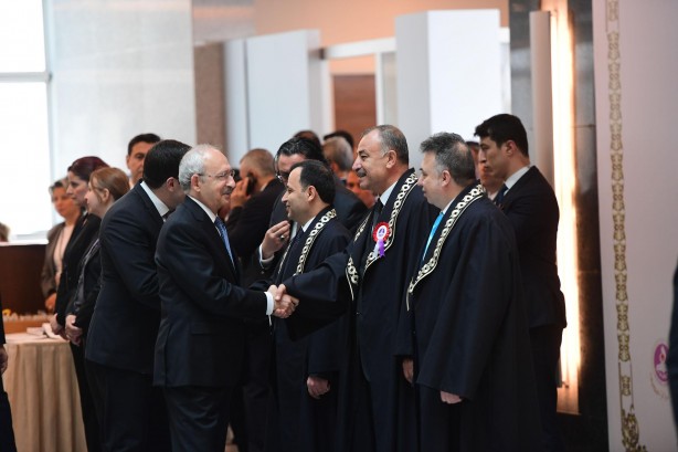 Foto - Erdoğan ve Kılıçdaroğlu AYM töreninde tokalaştı