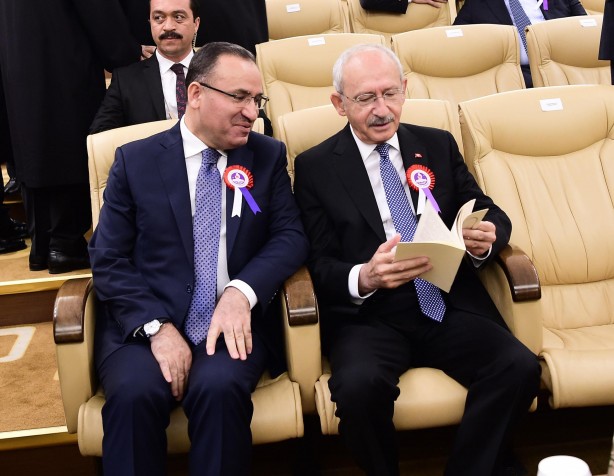 Foto - Erdoğan ve Kılıçdaroğlu AYM töreninde tokalaştı