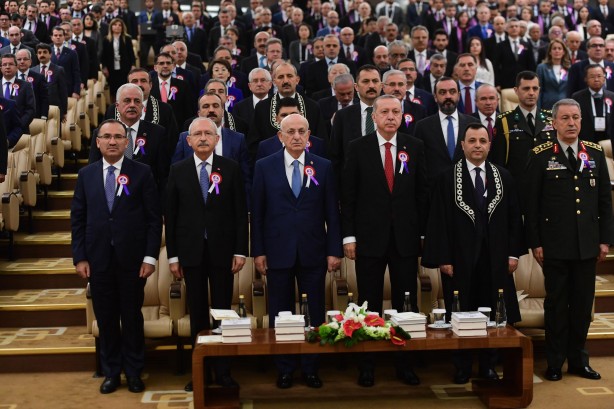 Foto - Erdoğan ve Kılıçdaroğlu AYM töreninde tokalaştı