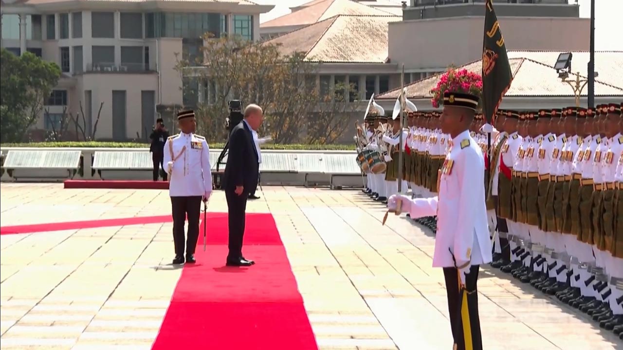 Foto - Erdoğan’a Malezya’da görkemli karşılama! Resmi tören düzenlendi