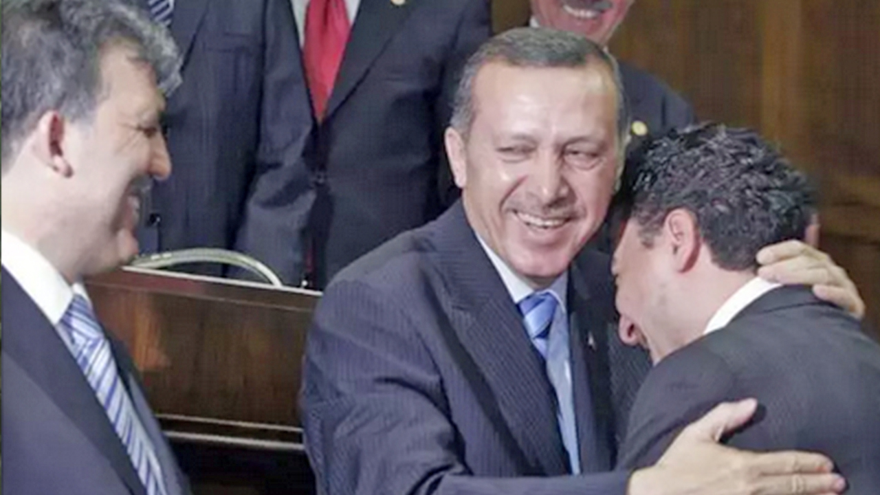 Foto - Erdoğan’a operasyon, AK Parti’ye kapatma dâvâsı