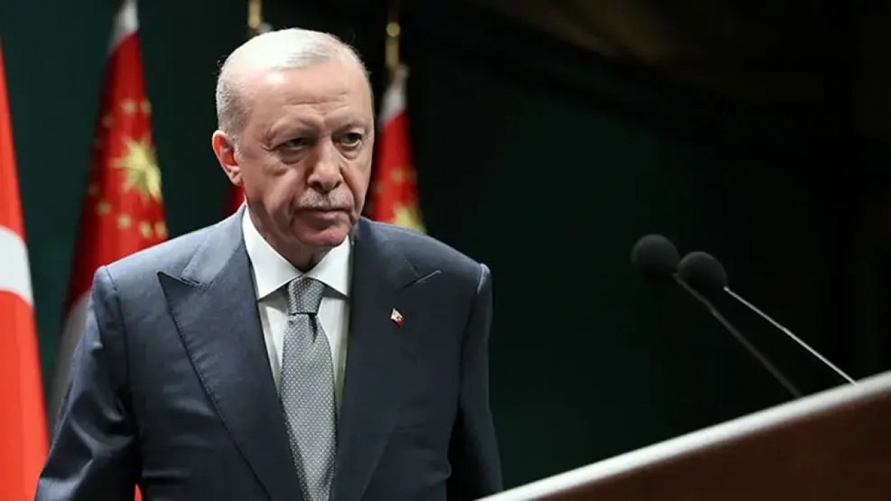 Erdoğan’dan aileye destek müjdesi! Doğum sonrası memurlara yarı zamanlı çalışma hakkı yürürlükte
