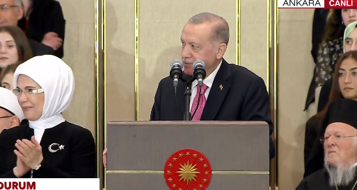 Foto - Erdoğan'dan dünya liderleri önünde Abdullah Gül sözleri! Külliye'de kameralar bir anda ona çevrildi