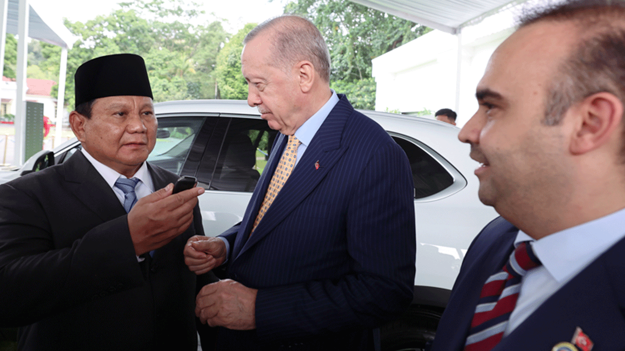Foto - Erdoğan'dan Endonezya lideri Subianto'ya sürpriz hediye