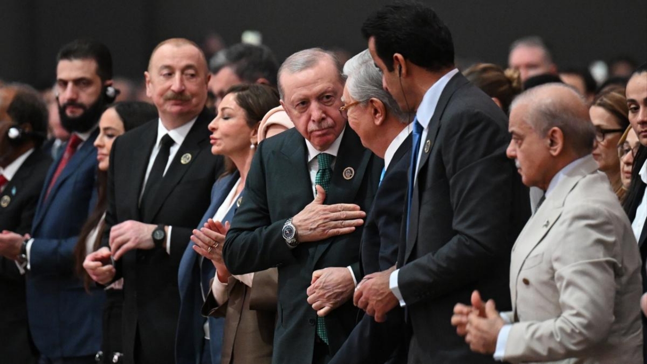 Erdoğan’dan ezber bozan diplomasi zaferi! Batı basını şaşkın: "Türkiye tek güç haline geldi"
