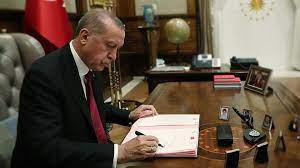Foto - Erdoğan’dan flaş karar! O isimleri görevden aldı! Tüm Türkiye’ye böyle duyuruldu