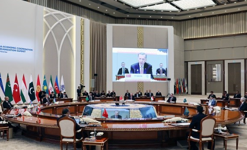 Foto - Erdoğan’dan Gazze diplomasisi! 15 ülkeye 21 ziyaret gerçekleştirdi ve 7 zirveye katıldı.