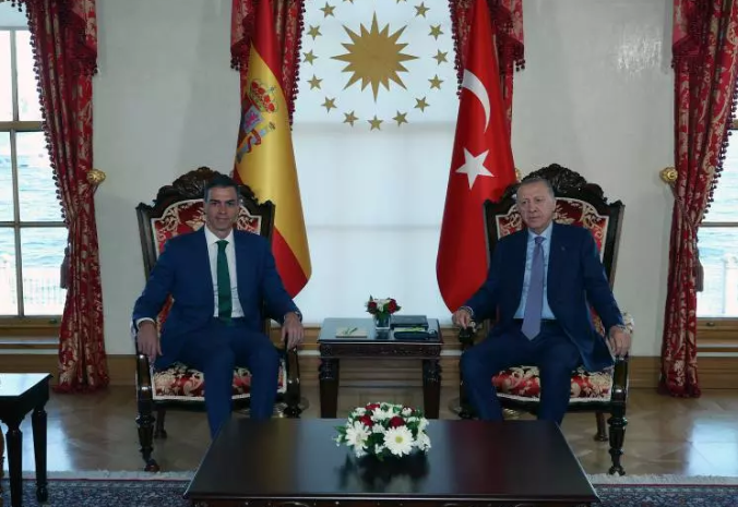 Foto - Erdoğan’dan İspanya’ya sıcak karşılama! Pedro Sanchez'i kabul etti