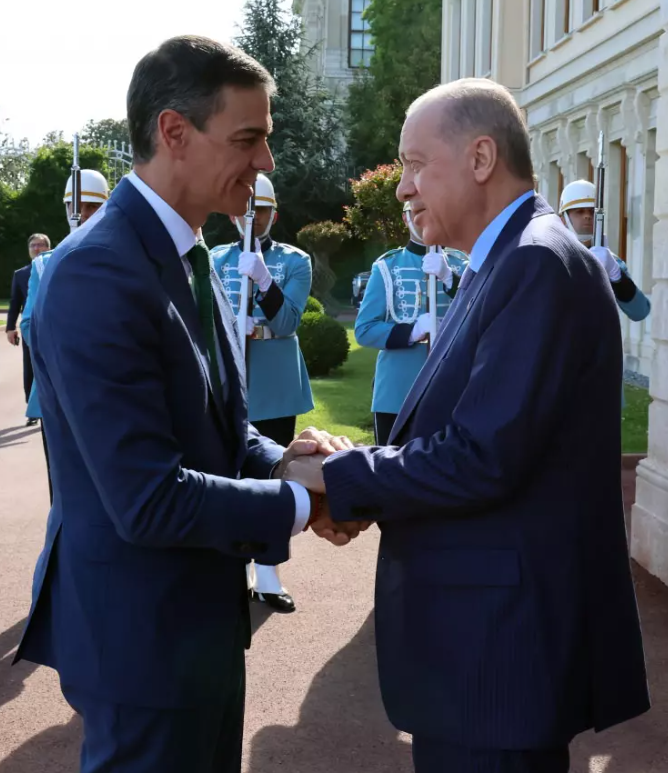 Erdoğan’dan İspanya’ya sıcak karşılama! Pedro Sanchez'i kabul etti