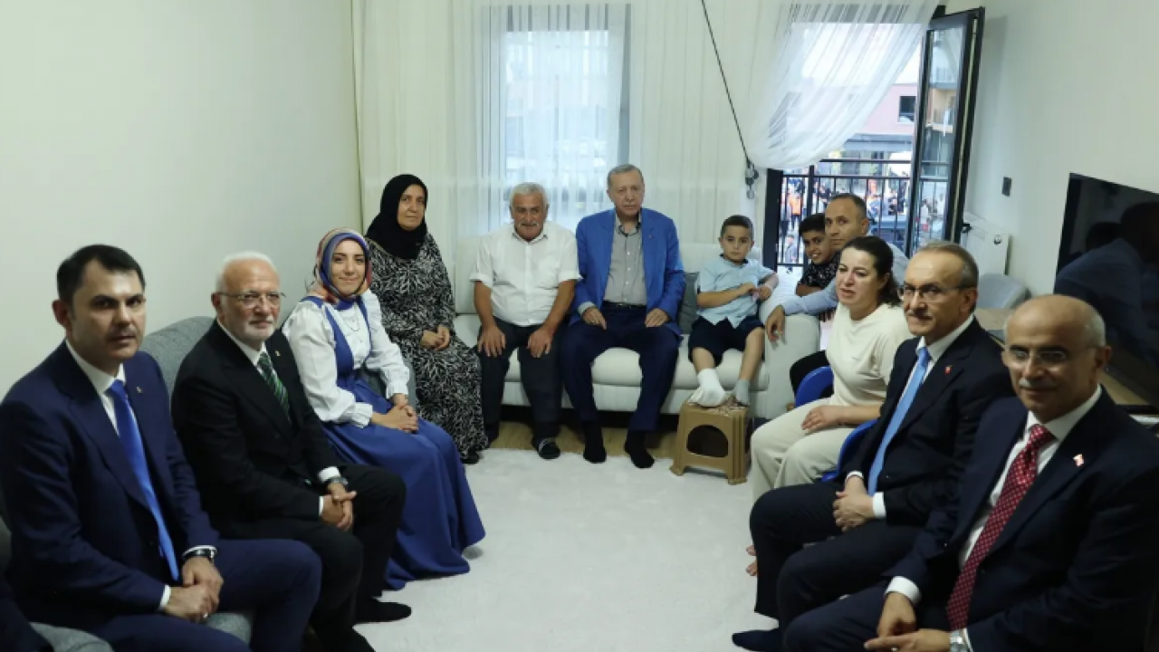 Foto - Erdoğan'dan Malatya'da depremzede aileye ziyaret