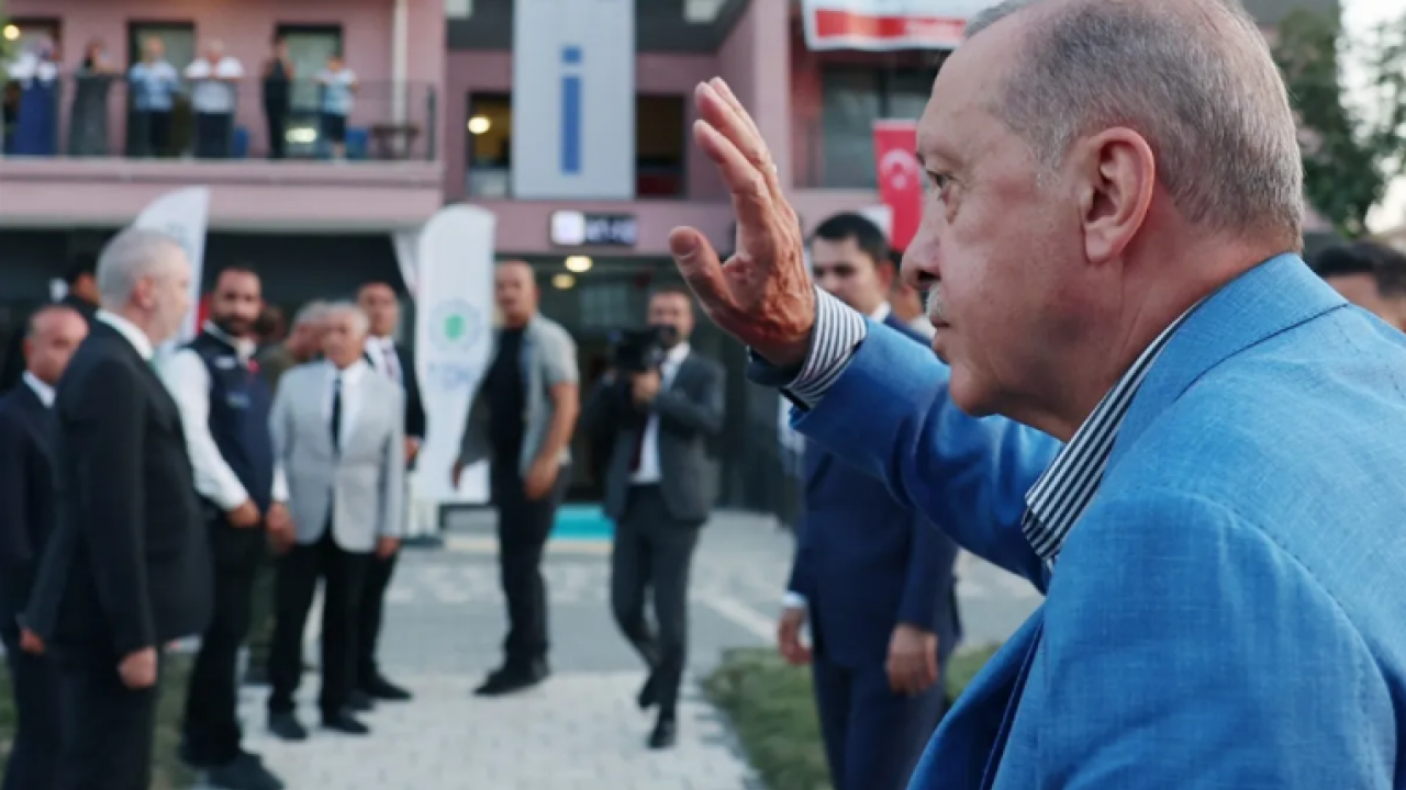 Foto - Erdoğan'dan Malatya'da depremzede aileye ziyaret