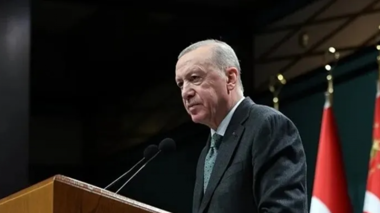 Erdoğan’dan memurlara müjde: Yarı zamanlı çalışma hakkını hayata geçiriyoruz