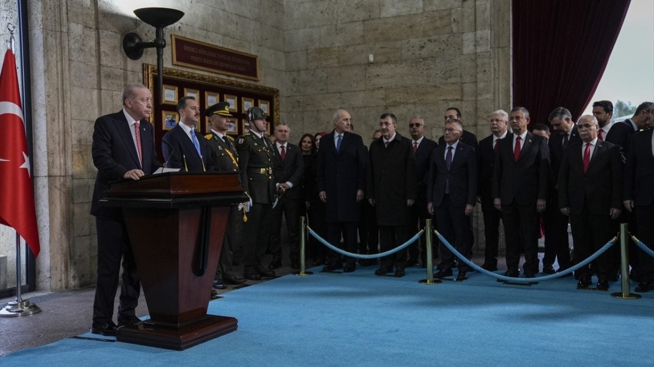 Foto - Erdoğan'dan Özel Defter'e ‘Türkiye Yüzyılı’ mesajı